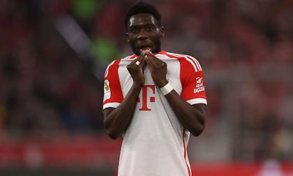 Μπελάδες για τον Ντέιβις της Μπάγερν Μονάχου: Οδηγούσε μεθυσμένος και του πήραν το δίπλωμα