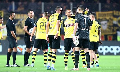 Τσακίρης: «Συγκλονιστικά κυρίαρχη η ΑΕΚ, ήταν λίγα τα τέσσερα γκολ»