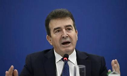 Χρυσοχοΐδης για τον αστυνομικό της Βουλής: Τρομακτική υπόθεση, δεν το χωράει ανθρώπινος νους