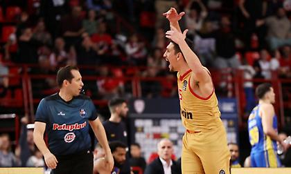 Τα highlights από την οριακή νίκη του Ολυμπιακού κόντρα στο Περιστέρι