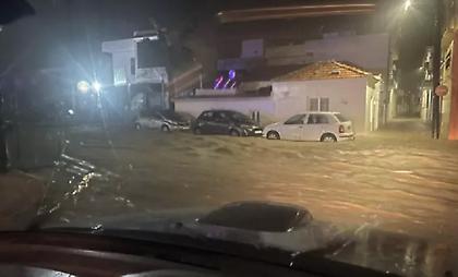 Σφοδρή κακοκαιρία με δυο νεκρούς στη Λήμνο - «Άγρια» νύχτα με πλημμύρες και απεγκλωβισμούς στη Ρόδο