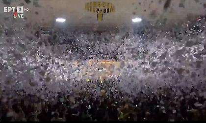 Χιλιάδες χαρτάκια και μαγική ατμόσφαιρα στο «Αλεξάνδρειο» στο τζάμπολ του Άρης - ΠΑΟΚ