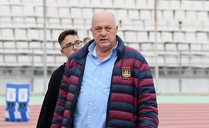 Μπέος: «Σταματήστε τις κλάψες οι λεγόμενοι big 4, μη γίνεστε γραφικοί»