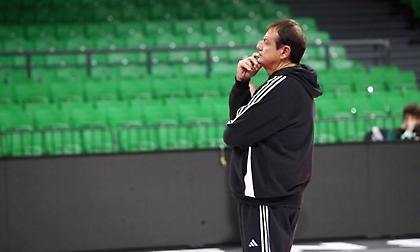 Αταμάν: «Πρέπει να είμαστε πιο έξυπνοι και πιο πειθαρχημένοι κόντρα στην Μπαρτσελόνα»