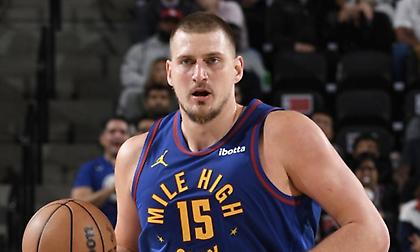 Σπουδαίος Γιόκιτς: Τρίτος σε τριπλ-νταμπλ στην ιστορία, έπιασε τον Μάτζικ Τζόνσον