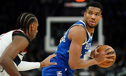 Πίστονς-Μπακς