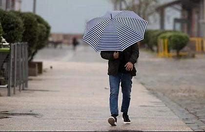 Καιρός: Καταιγίδες στα παραθαλάσσια τμήματα της χώρας