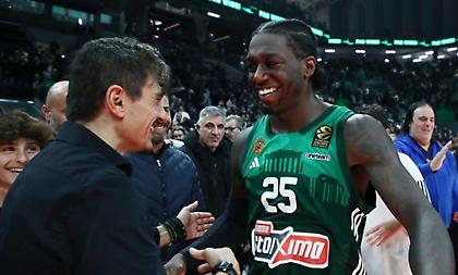 Γιαννακόπουλος σε Ναν: «Όταν και αν θα φύγεις ποτέ από την Ελλάδα θα έχεις μάθει να μιλάς αρχαία ελληνικά μέχρι τότε»