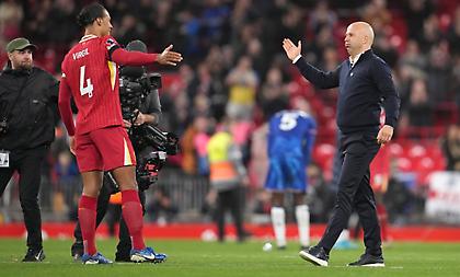 Η Λίβερπουλ πρόσφερε νέο συμβόλαιο στον Φαν Ντάικ, αλλά εκείνος δεν έμεινε ικανοποιημένος...