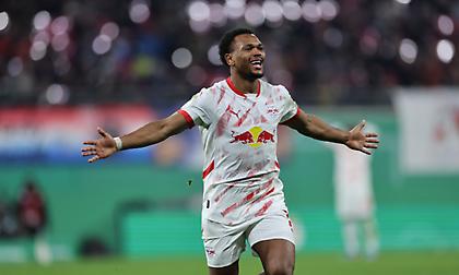 Ξέσπασε στην Άιντραχτ και... έφυγε για τους «8» του Κυπέλλου η Λειψία!