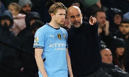 Γκουαρδιόλα για τις φήμες κακής σχέσης με Ντε Μπρόινε: «Λέτε να έχω πρόβλημα με τον πιο ταλαντούχο παίκτη στην επίθεση;»