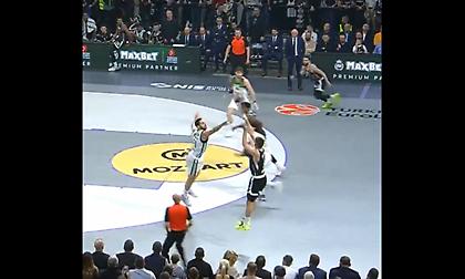 Το buzzer beater τρίποντο του Μαρίνκοβιτς για το +7 της Παρτίζαν στο ημίχρονο