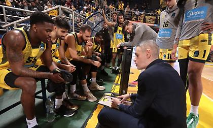 Καστρίτης: «Μας στοίχισαν οι απουσίες των γκαρντ»