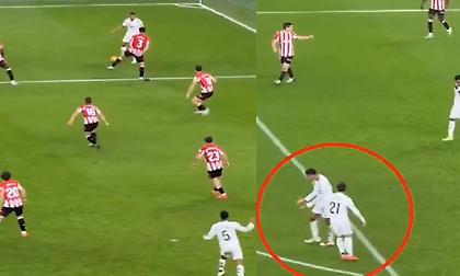 Ο Μπέλιγχαμ έγινε έξαλλος με τον Εμπαπέ, αλλά τον στήριξε στο χαμένο πέναλτι