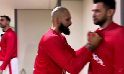 Η πλάκα του Φουρνιέ με τον Παπανικολάου και το «μπράβο Ρόκι» στον Βεζένκοβ για το μαυρισμένο μάτι