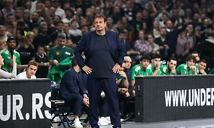 Σφίγγει τα λουριά ο Αταμάν: Από το αεροδρόμιο στο γήπεδο για προπόνηση ο Παναθηναϊκός