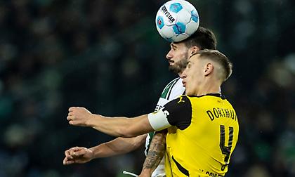 Χάνει βαθμούς και έδαφος η Ντόρτμουντ