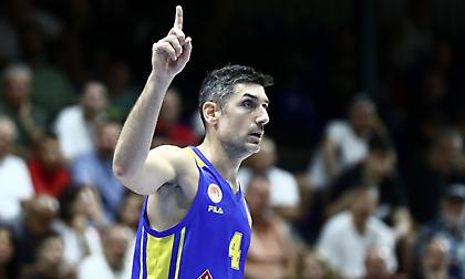 Γράφει ιστορία ο Ξανθόπουλος: 3ος σε συμμετοχές στο πρωτάθλημα