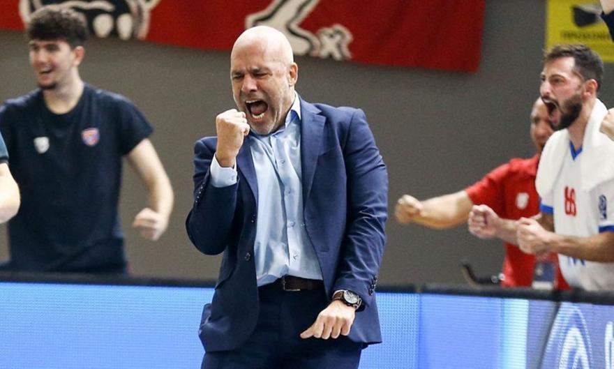 Λυκογιάννης: «Μας μένει πίκρα, δεν είναι ενδιαφέρον έτσι το πρωτάθλημα»