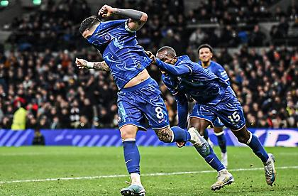 Η πανέξυπνη κίνηση του Τζάκσον για να... σώσει τον Έντσο στο γκολ της ανατροπής