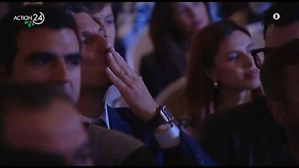 Στη βράβευση του Μπάμπα ο Λουτσέσκου τού έστελνε εξ αποστάσεως… φιλιά