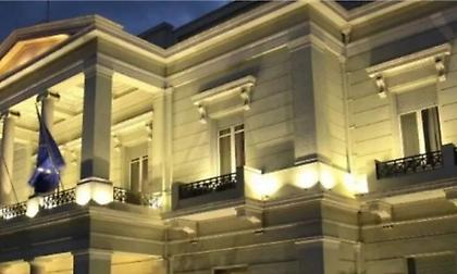 Η Ελλάδα χαιρετίζει την πτώση του καθεστώτος Άσαντ