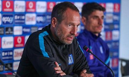 «Ναυάγιο» με Φαν'τ Σχιπ-Εκ νέου σε αναζήτηση προπονητή ο Άρης