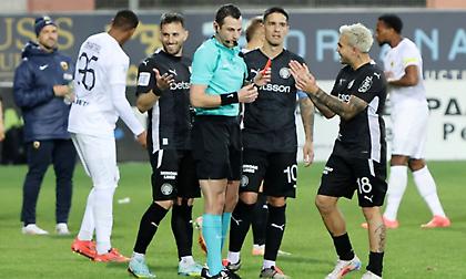 Ο Τσιμεντερίδης ήταν έτοιμος να αποχωρήσει στο ημίχρονο του ΟΦΗ-ΑΕΚ - Ο Ηλιόπουλος το πήρε… πάνω του για Ελίασον