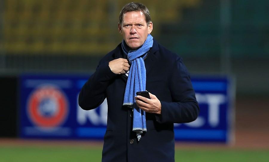 Viral στο Football Manager ο... αιωνόβιος σκάουτερ, Φρανκ Άρνεσεν!