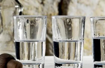 Στο νοσοκομείο Αμαλιάδας 12χρονος που ήπιε τσίπουρο - Έκανε challenge στο σχολείο