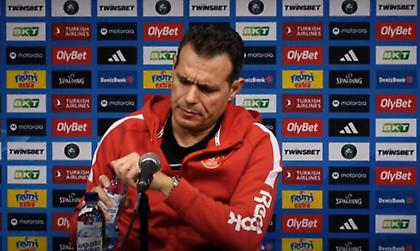 «Είσαι σοβαρός; Πώς τολμάς;»: Λιθουανός δημοσιογράφος τρέλανε τον Ιτούδη με ερώτηση για την ΤΣΣΚΑ