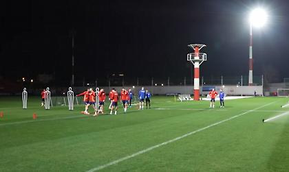 Live streaming: Η τελευταία προπόνηση του Ολυμπιακού πριν την Τβέντε