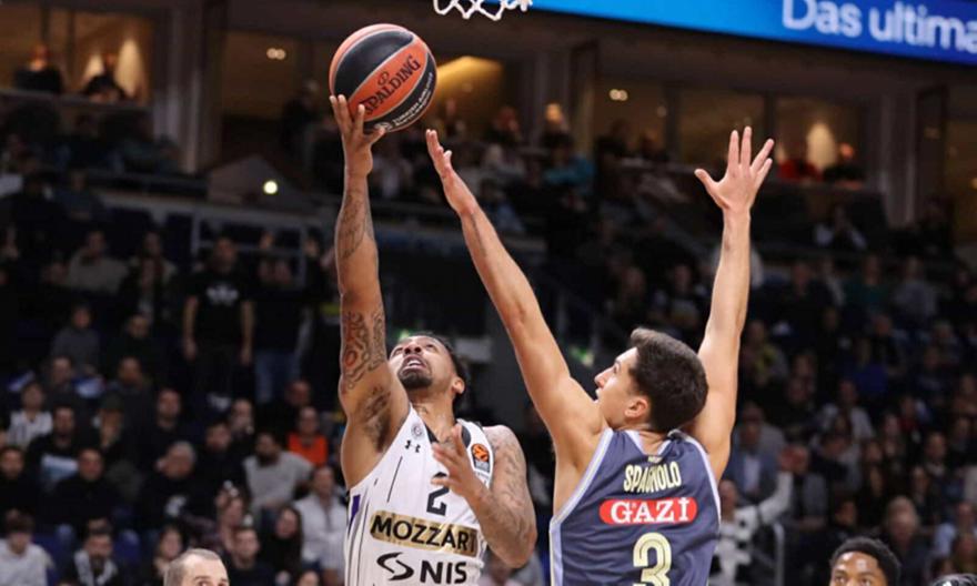 Άλμπα Βερολίνου-Παρτίζαν 90-91: Γλίτωσε το κάζο η Παρτίζαν στο Βελιγράδι με Κάρλικ Τζόουνς