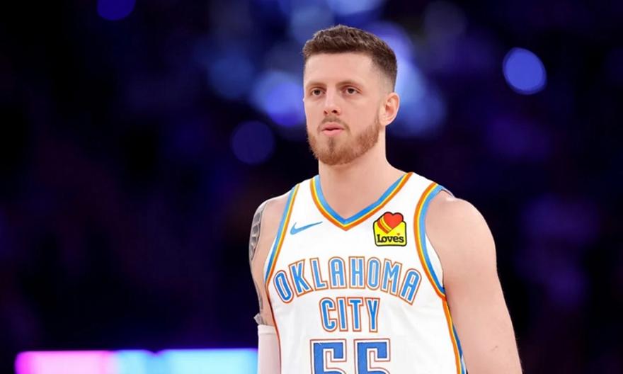 Χάρτενσταϊν: «Ο Γιασικεβίτσιους είχε σπάσει κάποιες τηλεοράσεις»