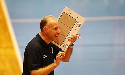 Παρελθόν από τον πάγκο του Φοίνικα ο Νίκος Ζαλμάς