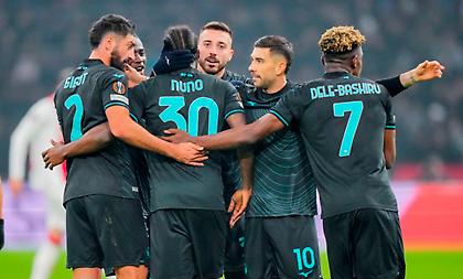 Europa League: Έπιασε κορυφή με επιβλητικό διπλό η Λάτσιο του Μανδά - Προκρίθηκε η Άντερλεχτ