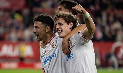 Λύγισε τη Θέλτα στο αντίο του Χεσούς Νάβας η Σεβίλλη