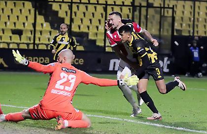 Ήρωας του Άρη ο Ζαμόρα και ντεμπούτο με το… δεξί για Ουζουνίδη