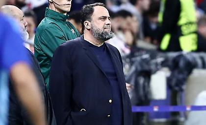 Νικολακόπουλος: «Η βράβευση Μαρινάκη και η ανάγκη να βοηθήσουν απόψε κάποιοι παίκτες τον Ολυμπιακό»