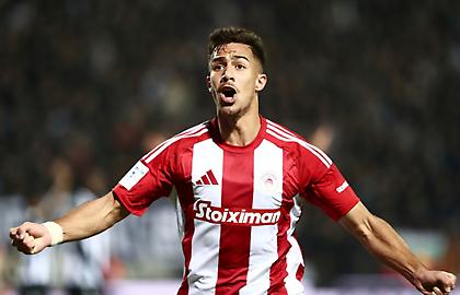 «Βλέπει» Κωστούλα η Μάντσεστερ Γιουνάιτεντ