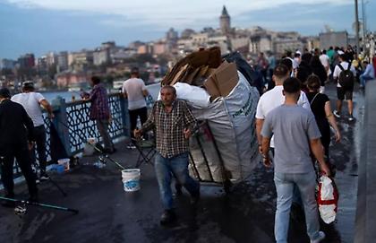 Κωνσταντινούπολη: 37 νεκροί σε 6 εβδομάδες από νοθευμένο αλκοόλ