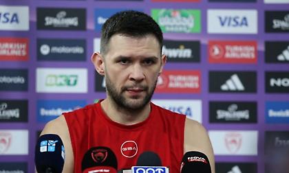 Παπανικολάου: «Η ψυχική υγεία δεν έχει να κάνει ούτε με χρήματα, ούτε με πρεστίζ»