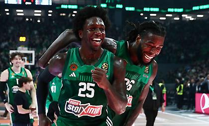 «Σείστηκε» το ΟΑΚΑ: Αποθέωση στον Κέντρικ Ναν και το γνωστό… τελετουργικό με το «χόρτο μαγικό»!