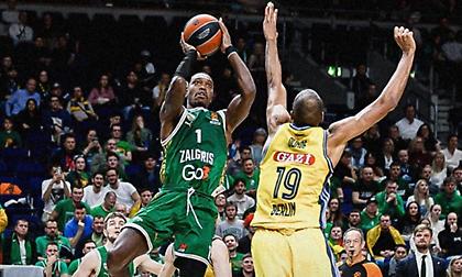 Σάρωσε την Άλμπα και παρέμεινε στην τριάδα η Ζάλγκιρις