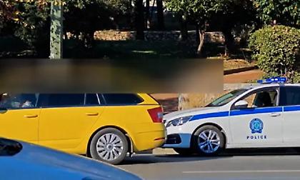 Μοτοσικλέτα παρέσυρε ηλικιωμένη έξω από τον «Ευαγγελισμό» - Με σοβαρά τραύματα η γυναίκα