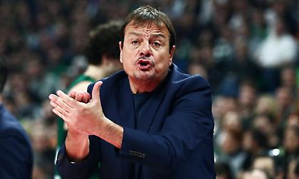 «Σεβαστείτε την κατάσταση, οι παίκτες κλαίνε μέσα»: Ο Αταμάν ζήτησε από τους δημοσιογράφους να μην μπουν στα αποδυτήρια