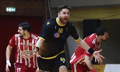 ΑΕΚ: Παρελθόν από την ομάδα χάντμπολ ο Άρθουρ Μίλερ