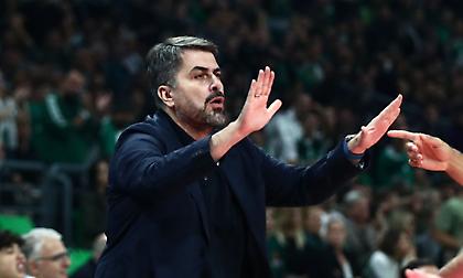 Μπαφές: «Περαστικά στον Λεσόρ - Καλά Χριστούγεννα σε όλους, με λιγότερη κακία, τοξικότητα και υποκρισία»