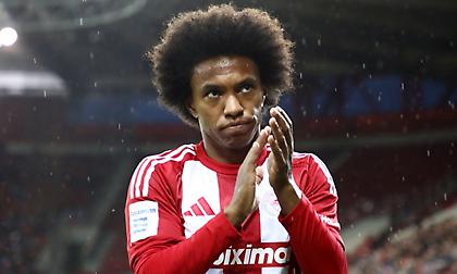 Σταματέλος: «Οι παρατηρήσεις στους παίκτες του Ολυμπιακού, το πλάνο του Μεντιλίμπαρ και η… τελευταία ευκαιρία»