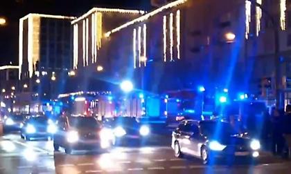 Γερμανία: Τρομοκρατική επίθεση στη χριστουγεννιάτικη αγορά του Μαγδεμβούργου - Αυτοκίνητο έπεσε πάνω στο πλήθος (video)